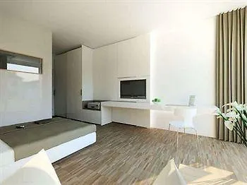 Hotell Midori - The 3*