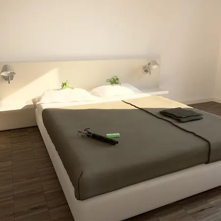 Midori - The Hotell
